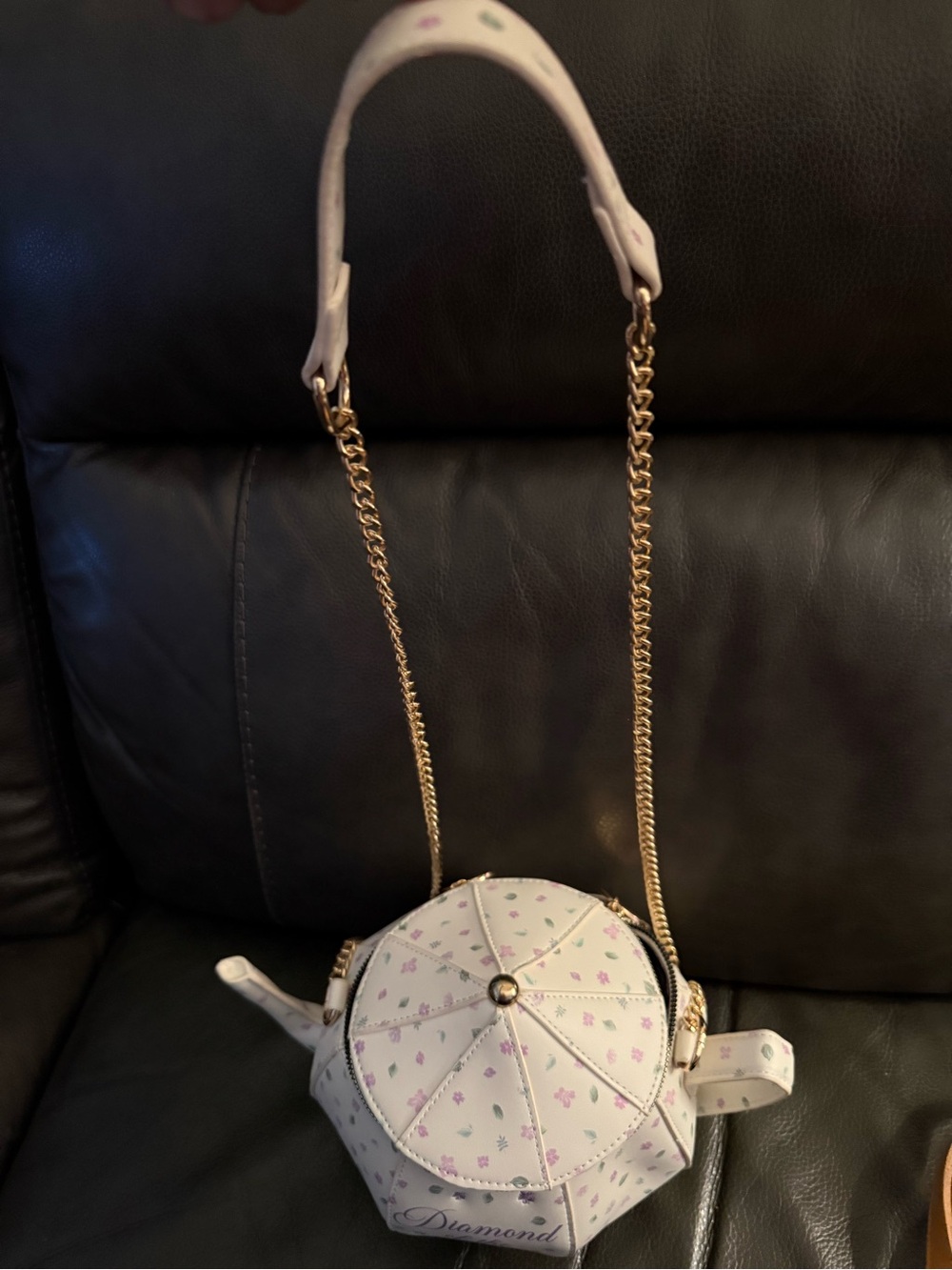 Her Universe Bridgerton crossbody teapot purse - Picture 4 of 4